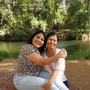 Meet your Posher, Mara patricia